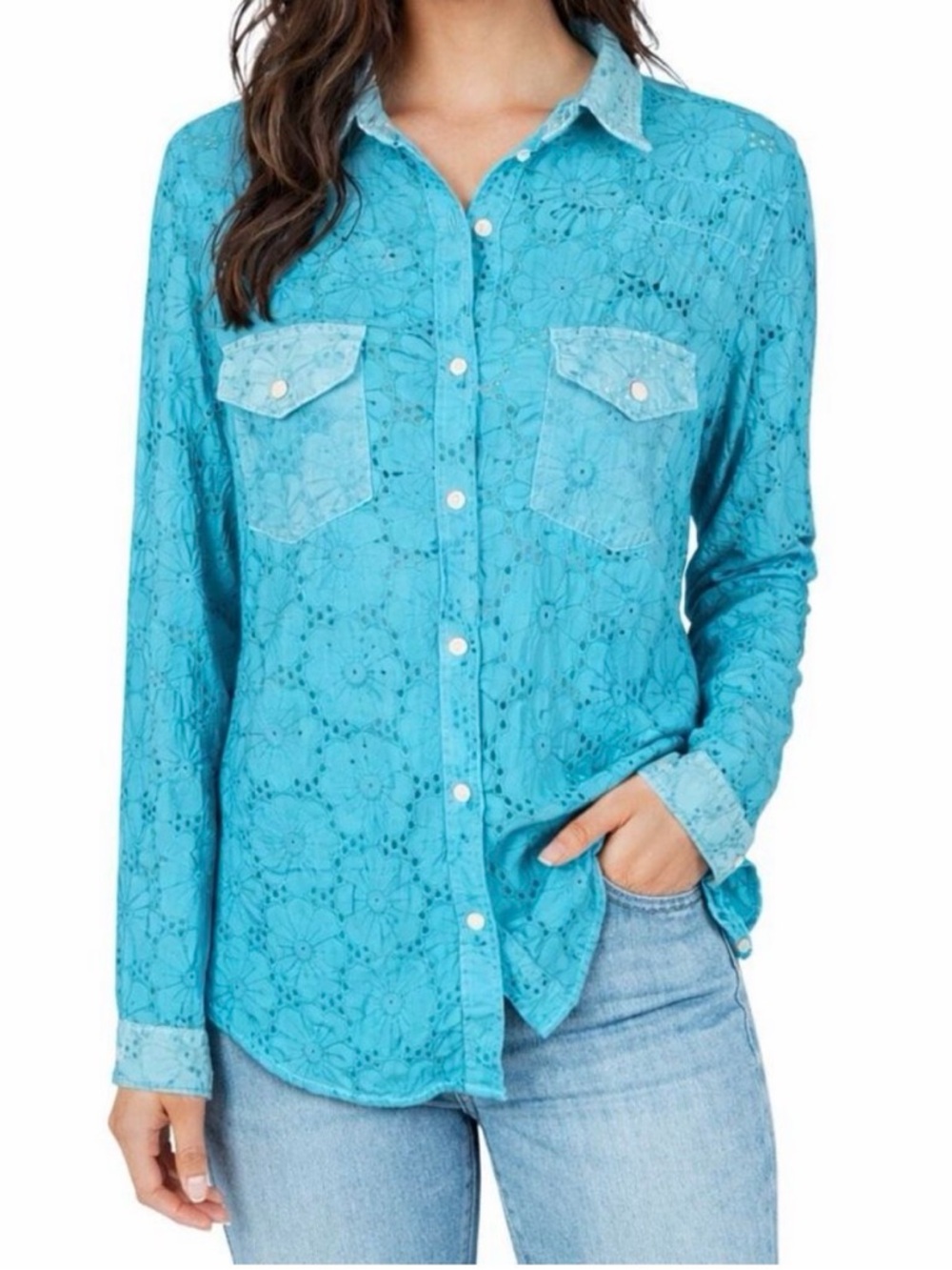 The Nu Vintage Contrast Teal Blue Eyelet Button-Down Blouse - Size Medium